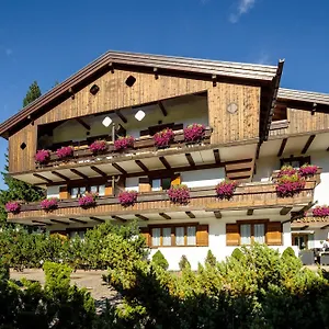 **** Hotel Lajadira & Italie